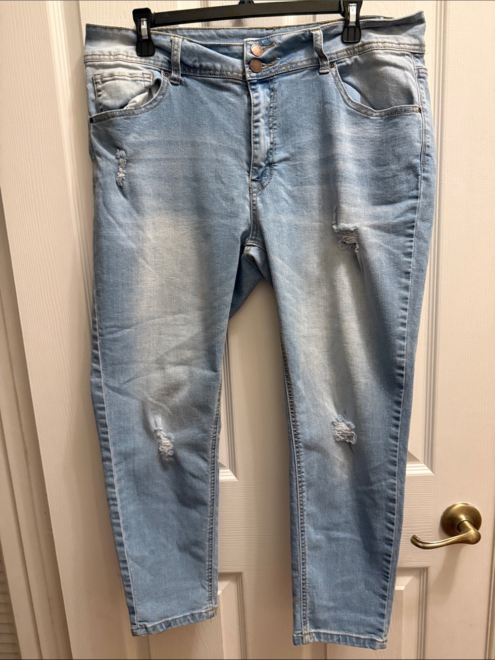 Encore Jeans Light Blue Distressed Straight Leg Women's Jeans